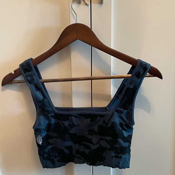 Free People Movement Crop Bra/Tank - Picture 2 of 4